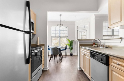 Southwest Raleigh Apartment | Upscale King 3 Bed Suite—Mins to Downtown Raleigh!