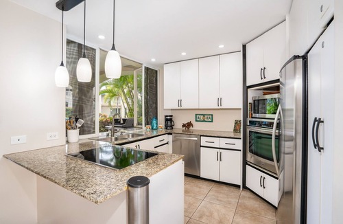 Wailea Condo | Upscale Wailea Maui, Full AC, 1st Fl, Expansive Lanai, Pool & Walk to Beach