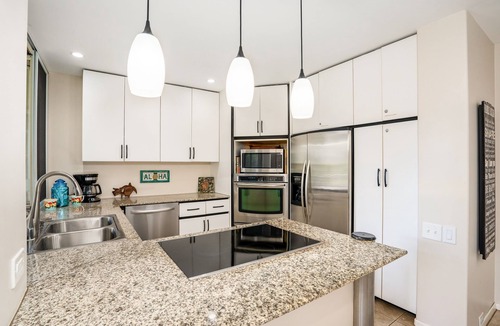 Wailea Condo | Upscale Wailea Maui, Full AC, 1st Fl, Expansive Lanai, Pool & Walk to Beach