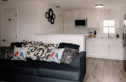 Sayles Blvd. Area House | Urban Chic 1 BR - Downtown Abilene - Data Center