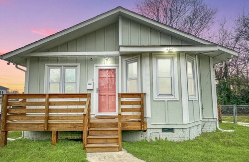 Downtown House | Urban Oasis - Mins From Downtown Raleigh