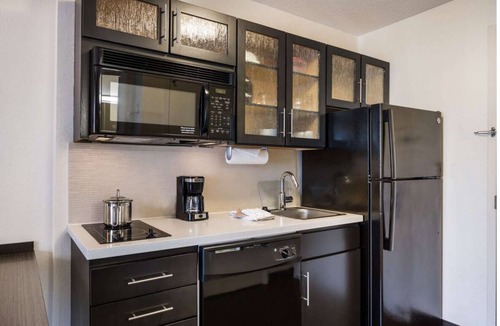 Nassau Bay Hotel | Vacation Is Waving! 4 Contemporary Units, Full Kitchen, Pets Allowed!