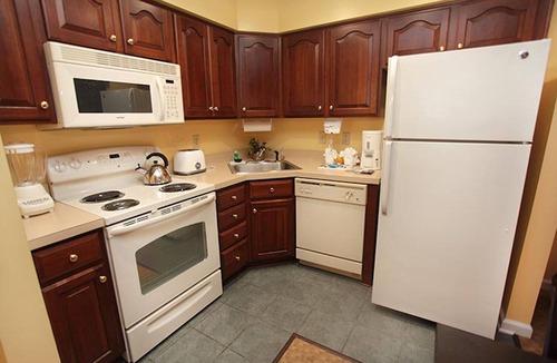 Williamsburg Condo | Vacation Village at Williamsburg, 2BR Suite, SATURDAY Check-In