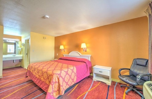 Harker Heights Hotel | Value Stay | Near Veterans Memorial Blvd in Harker Heights | Free Parking