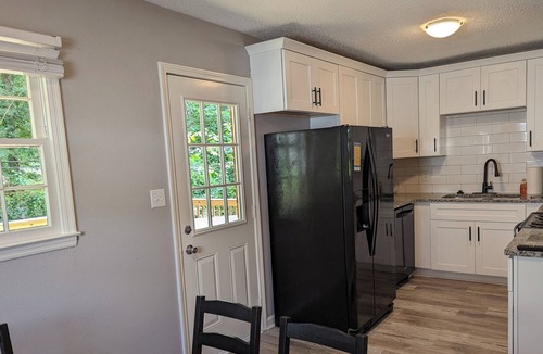 Spartanburg House | ~ Very nice 3BR house. 3 min from downtown Spartanburg.