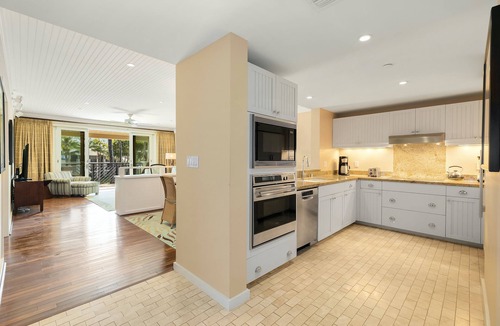 Kahuku Villa | Villa 315: Fall REDUCED 50%! Ocean views every bedroom!