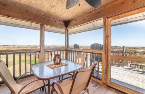 Oceanmarsh Subdivision House | Villa Bella Vista on Harbor Island