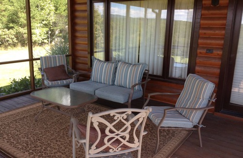 Esmont Cottage | Virginia Country Cottage - Your Home Away from Home
