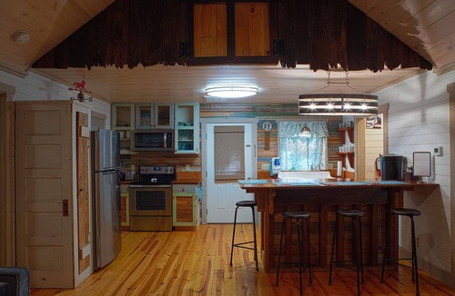 Travelers Rest House | Visit Travelers Cottage!