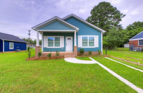 Cayce House | Viva Verde by Heartwood | 10 Mins to Downtown