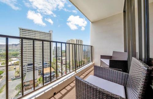 Waikiki Apartment | Waikiki Diamond Head/Ocean View T1-1509