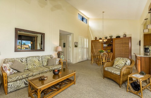 Wailea Condo | Wailea Ekahi 51F Oceanview - Walk to Beach