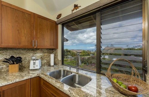 Wailea Condo | Wailea Ekahi 51F Oceanview - Walk to Beach