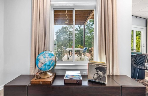 Gainesville House | Wake. Lake. Repeat. European Designed Stay (MAJOR INTERNATIONAL SPORTING EVENT)