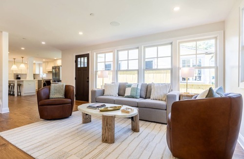 Eastport House | Walk Everywhere From Eastport Cape Cod with Gourmet Kitchen