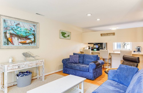 Bethany Beach House | Walk to Bethany Beach Boardwalk: Coastal Retreat