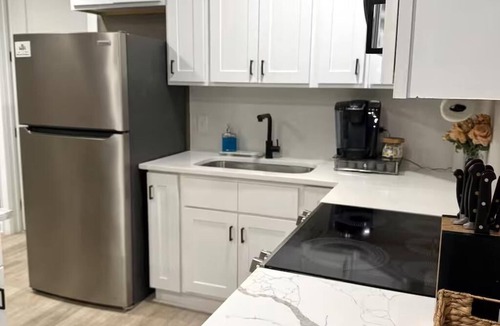 Downtown Condo | Walk to DPAC + Bulls - Chic Downtown Durham condo
