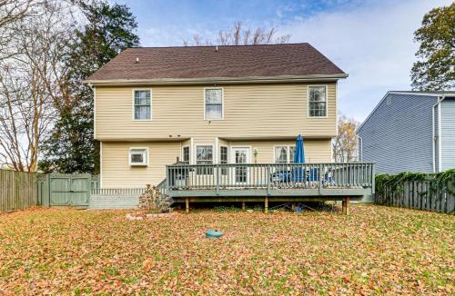 Cape Saint Claire House | Walk to Lake & Boat Ramp: Central Gem in Annapolis