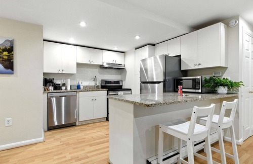 Northwest Apartment | Walk to METRO, Quiet 1BR, Near Rock Creek Park