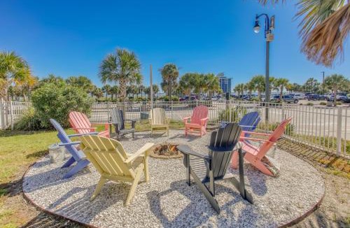 Downtown Myrtle Beach House | Walk to Pier: Coastal Gem w/Views in Myrtle Beach