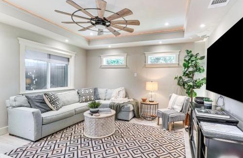 Zilker House | Walk to Zilker Park, Barton Springs Pool! Cozy Gem
