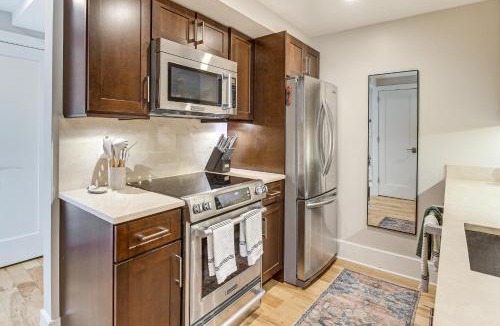 Adams Morgan Apartment | Walkable DC Stay! Stylish Studio in Adams Morgan