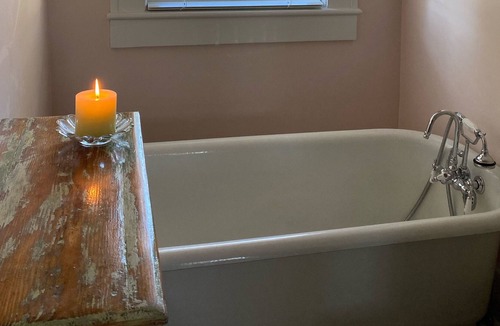 Morganton House | Walking distance to Downtown Morganton and scenic drive to mountain adventures.