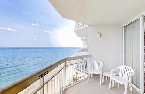 Garden City Apartment | Water's Edge Resort 1002