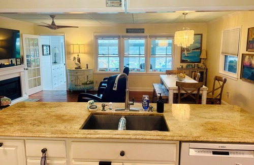 Ogden House | Waterfront-3BR 3BA-Family Dog Friendly-Deep Water-24’ Slip-ICW Access-Sleeps 8