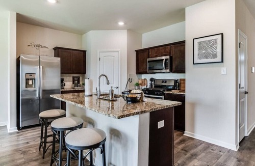 Lafayette House | Waterfront,4bedroom,2bath,King Bed,separate shower