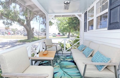 Whitemarsh Island House | Waterfront Bungalow in Thunderbolt near Savannah