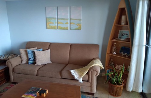 Beaufort Condo | Waterfront Condo Conveniently Located to MCRD Beaufort and Port Royal