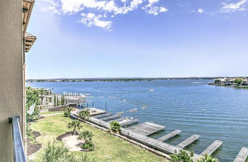 Horseshoe Bay House | Waterfront Condo on Lake LBJ with Pool & Views