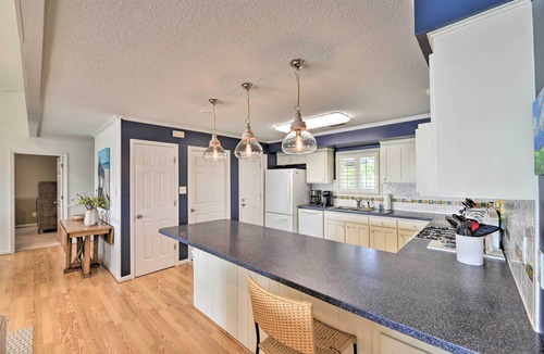 Harkers Island House | Waterfront Harkers Island Home: Sunset View & Dock