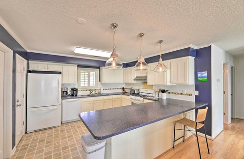 Harkers Island House | Waterfront Harkers Island Home: Sunset View & Dock