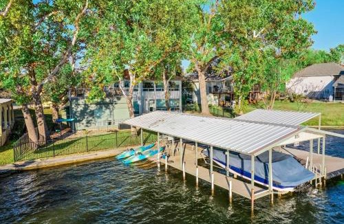 Granite Shoals House | Waterfront Home and Concierge Services