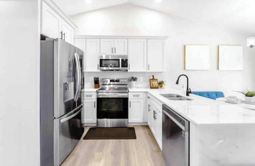 Mount Holly House | Waterfront, Kayak, Beach, Game room, Potomac 2hr DC, Dogs+EV OK