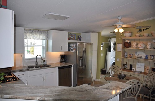Selbyville House | WATERFRONT! Open View Private pier Crab/Kayak/Boat/SUP Peace/Quiet mins 2 beac