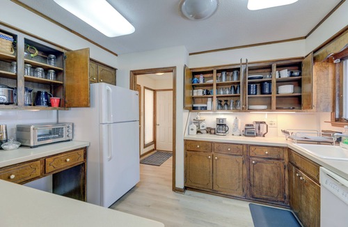 Pine Knoll Shores House | Waterfront Pine Knoll Shores Gem w/Boat Dock