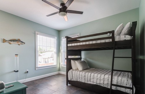 Buffalo Springs House | Waterfront Property @BSL with Incredible Sunsets!