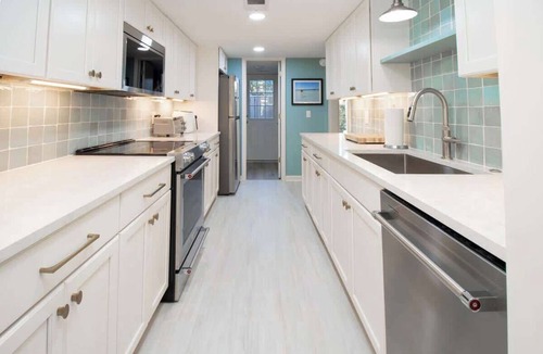 South Beach Condo | Waterfront Villa w/Dock Near Beach on Hilton Head