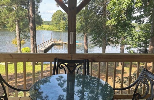 Negreet House | WATERFRONT with private dock ,boat ramp, paddle boats and Kayaks!