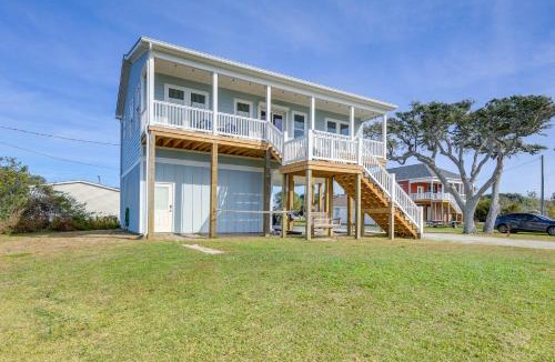 Harkers Island House | Waterview Home w/Sunset & Lighthouse Views