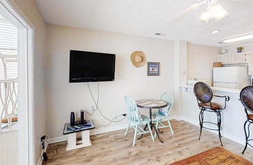 North Myrtle Beach Apartment | Waterway Landing 210-B