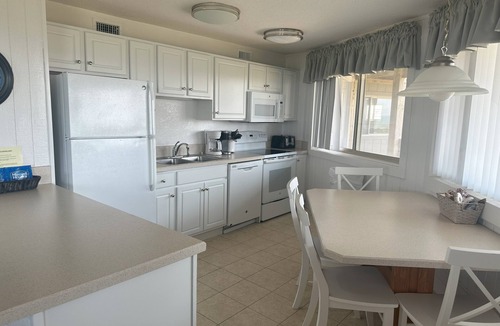 Kill Devil Hills Resort | Week 23 6/6/26-6/13/26 3-bedroom resort in awesome Kill Devil Hills with AC