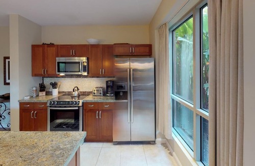 Honokowai Condo | Welcome back to Maui, Gorgeous Ground Floor 2bed2bath, wrap around lanai K139