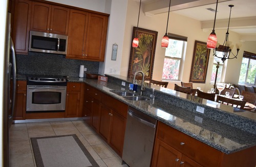 Kamuela House | Welcome to 1602, Our Piece of Paradise!