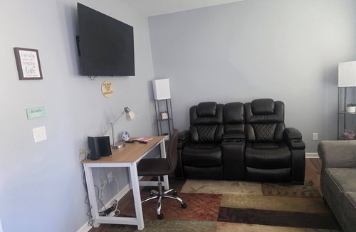 Drayton House | Welcome to our 3 bedroom home located in Spartanburg SC.