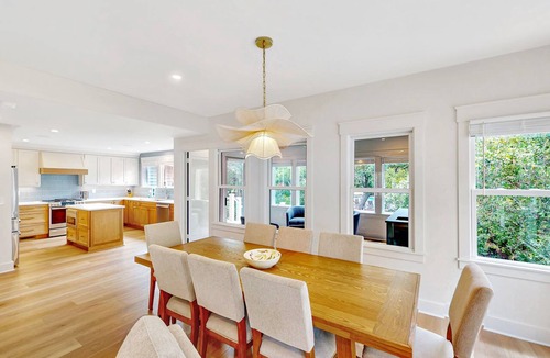 Pelican Bay House | Welcome to Pelican Bay Retreat