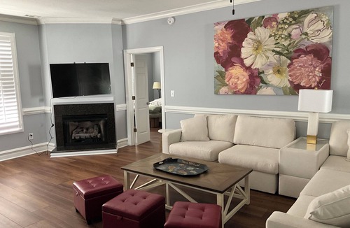 Morehead City House | Welcome To this lovely 2-bedroom home in a gated golf community.